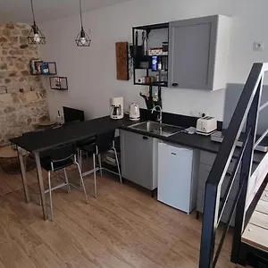 Chaleureux En Ardeche , La Roche-de-Glun Frankrijk